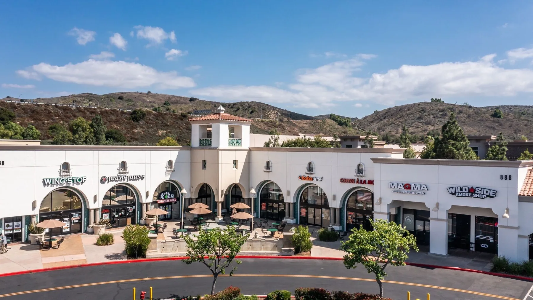 Retail property with available tenant spaces